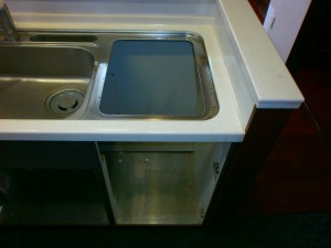 既存食器洗い乾燥機　三菱 EW-CB54-YH　撤去
