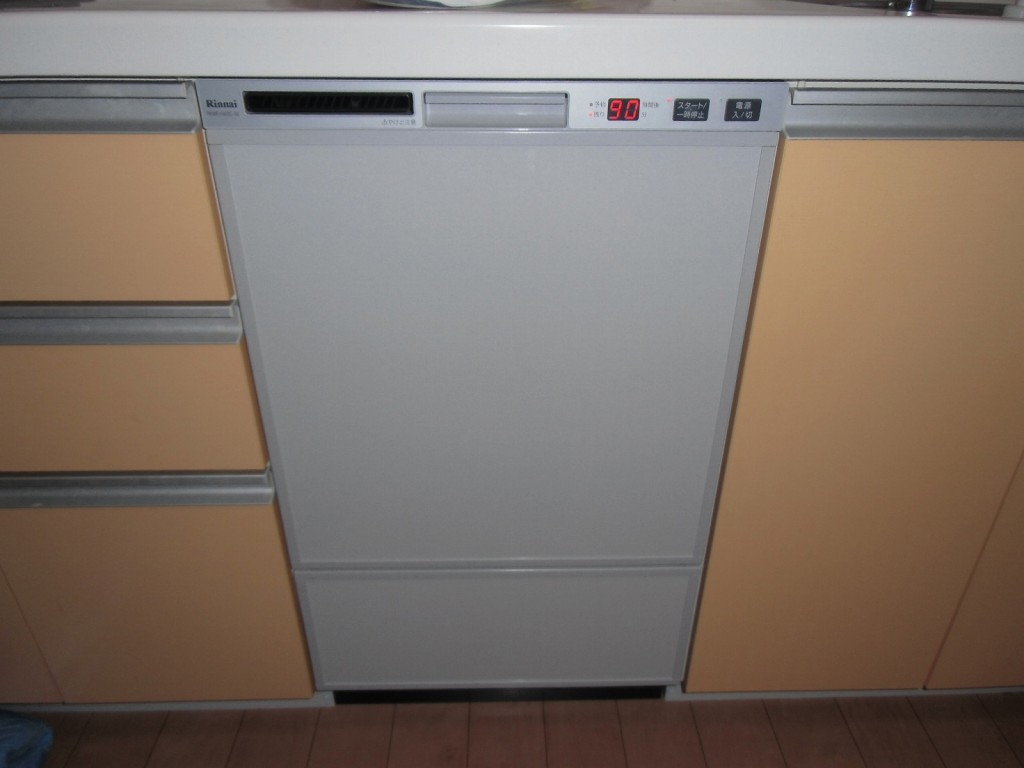 リンナイ製食器洗い乾燥機 RKW-F402C-SV