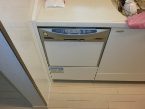 リンナイ製食器洗い乾燥機　RKW-V45A-SV