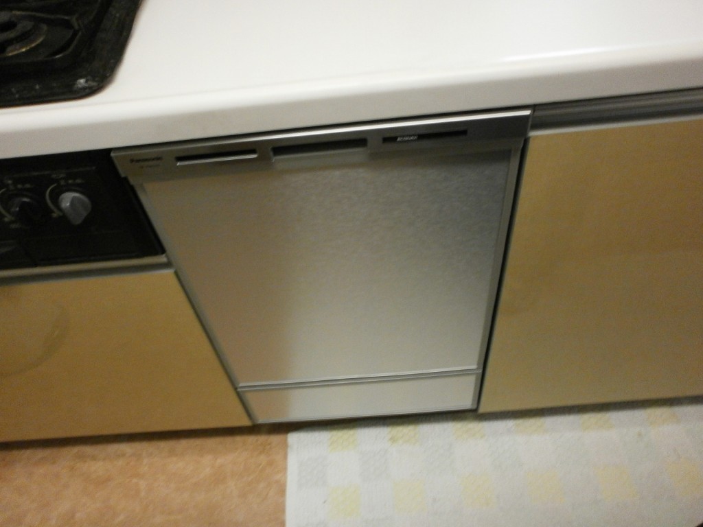 Panasonic製食器洗い乾燥機 NP-45MD6D