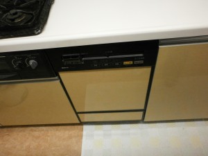 Panasonic製食器洗い乾燥機　NP-P45VD2P