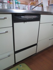 リンナイ製食器洗い乾燥機　RKW-453A