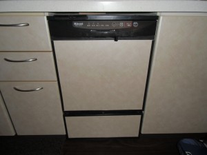 リンナイ製食器洗い乾燥機 RKW-453A