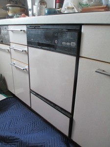 ハーマン製食器洗い乾燥機　QG24EW2
