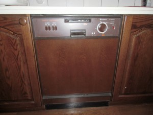 日立製食器洗い乾燥機　KF-8200SK