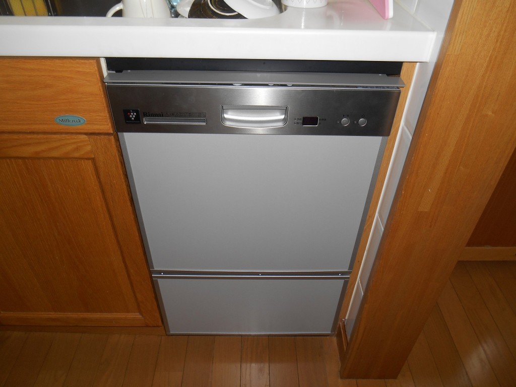 リンナイ製食器洗い乾燥機 RKWR-402GP-ST