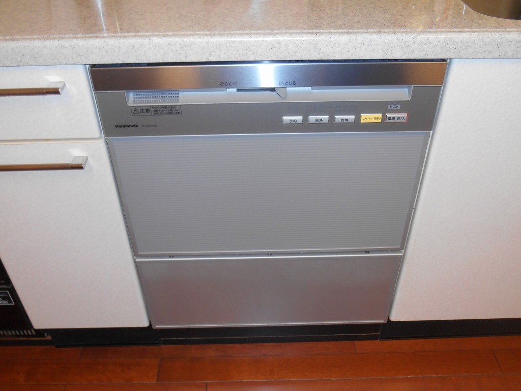 Panasonic製食器洗い乾燥機　NP-P60V1PSPS