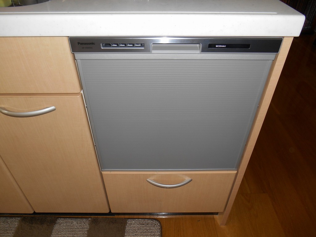 Panasonic製食器洗い乾燥機　NP-45MS6S