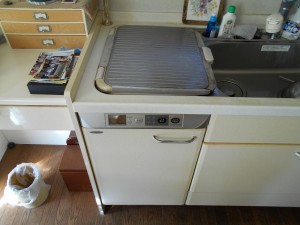 三菱製食器洗い乾燥機　EW-CB70-YH
