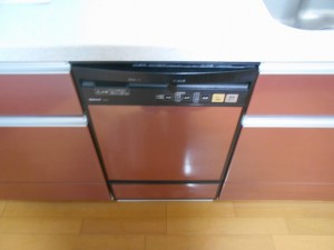 ナショナル製食器洗い乾燥機　E18EW2