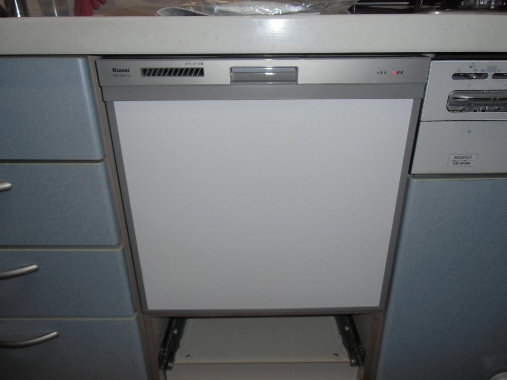 リンナイ製食器洗い乾燥機 RKW-404A-SV