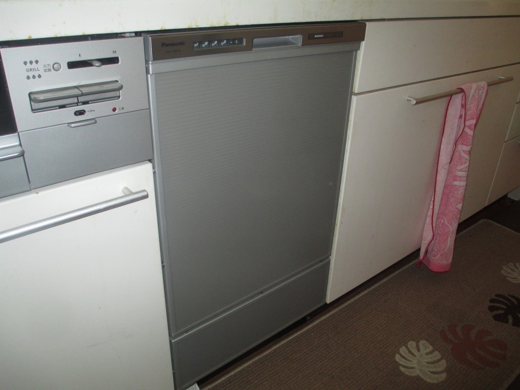 Panasonic製食器洗い乾燥域 NP-45MD6S