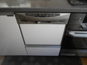 リンナイ製食器洗い乾燥機　RKW-456A-SV