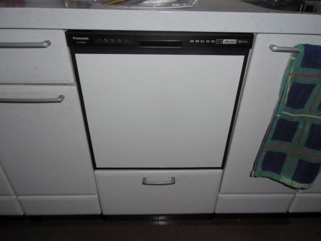 Panasonic製食器洗い乾燥機 NP-45RS6K