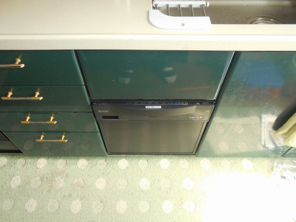 リンナイ製食器洗い乾燥機　RKW-C401C(A