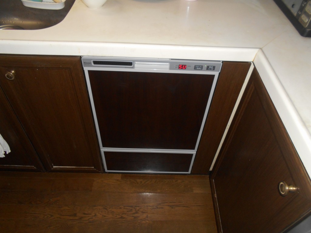 リンナイ製食器洗い乾燥機　RKWR-F402C-SV