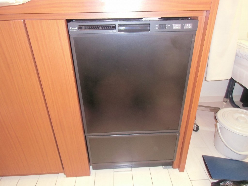 リンナイ製食器洗い乾燥機 RKWR-F402C