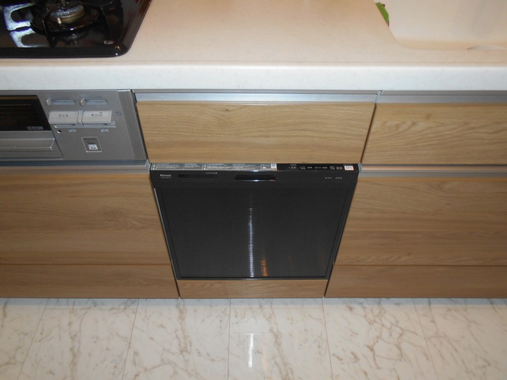 リンナイ製食器洗い乾燥機 RKW-404C-B