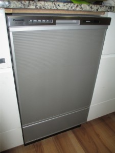 Panasonic製食器洗い乾燥機　NP-45MD7S