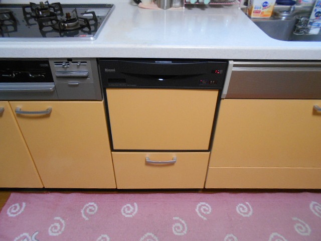 リンナイ製食器洗い乾燥機　RKW-C401C(A)