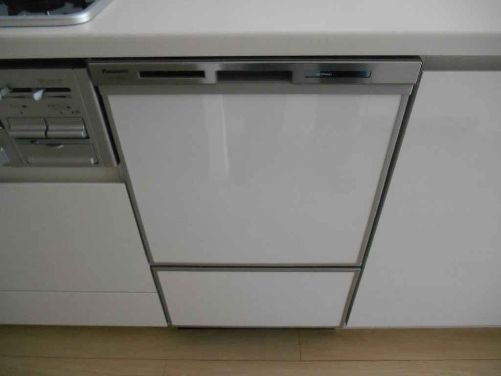 Panasonic製食器洗い乾燥機　NP-45MS6S　N-PC450S
