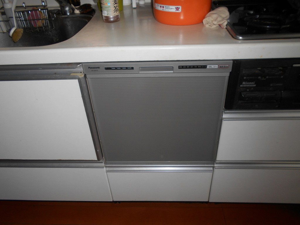 Panasonic製食器洗い乾燥機 NP-45RS7S