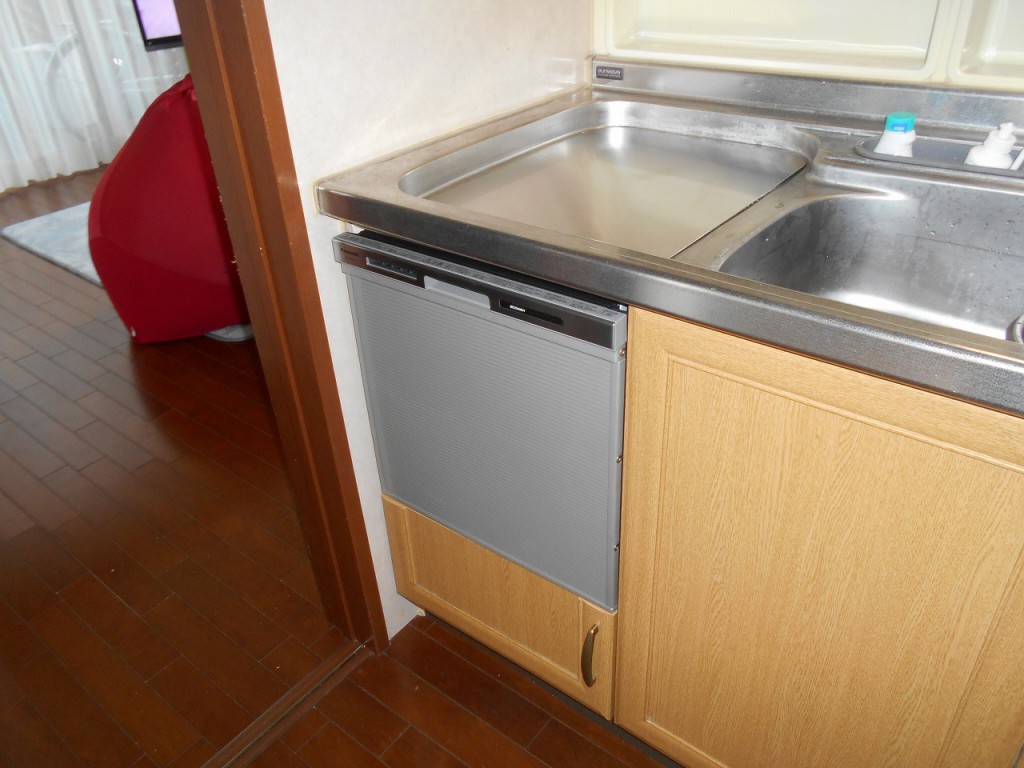 Panasonic製食器洗い乾燥機 NP-45MS7S　EW-TFUTA