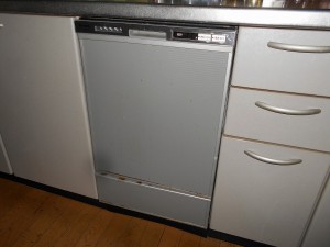Panasonic製食器洗い乾燥機 　NP-45MD8S