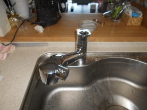 TOTO製キッチン水栓