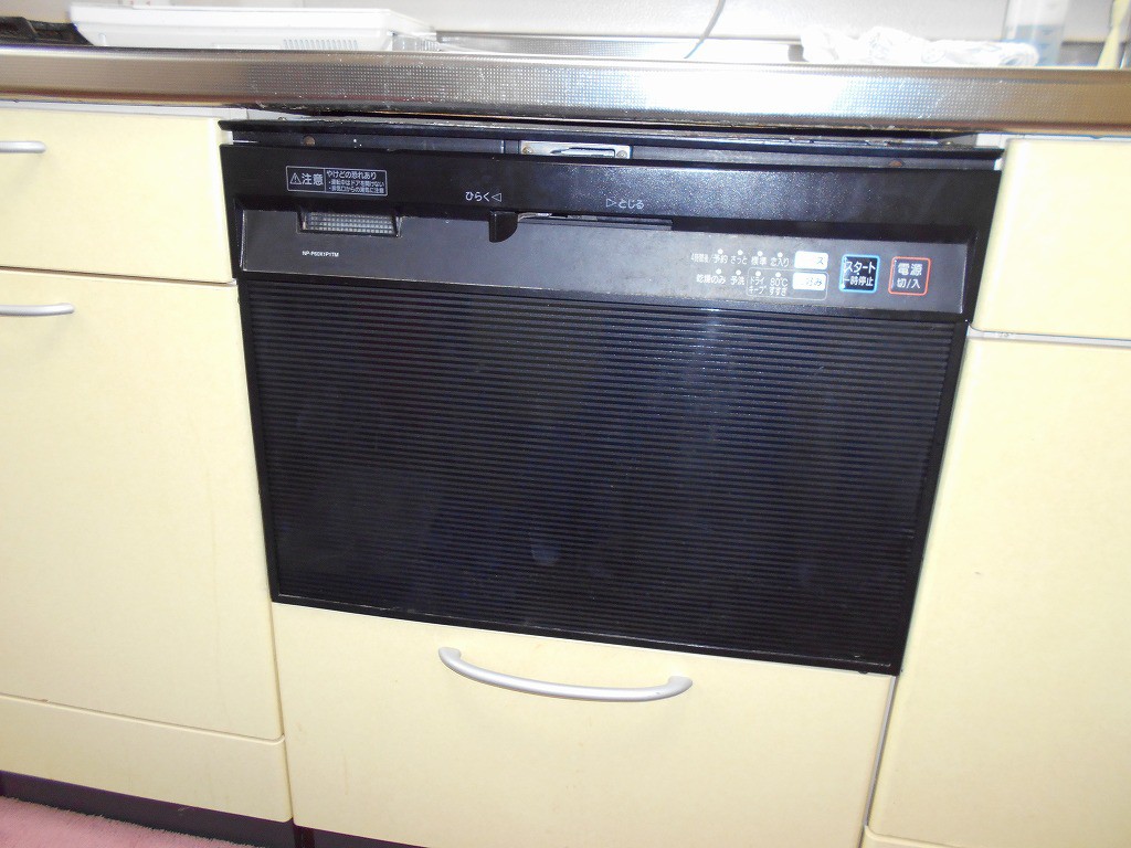 Panasonic製食器洗い乾燥　NP-P60V1PKPK　　
