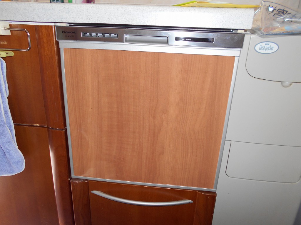 Panasonic製食器洗い乾燥器 NP-45MS8S
