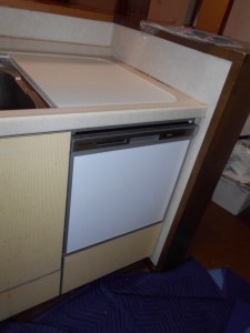 Panasonic製食器洗い乾燥機　NP-45MD8S