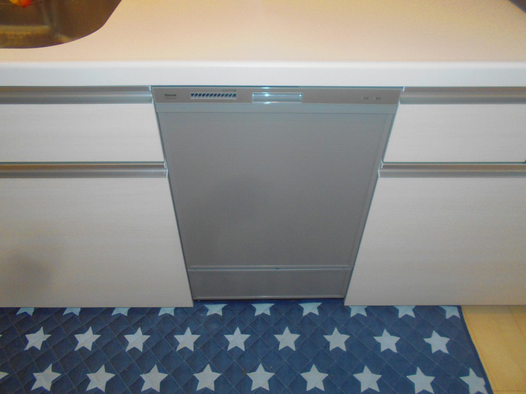リンナイ製食器洗い乾燥機 RSW-SD401A-SV