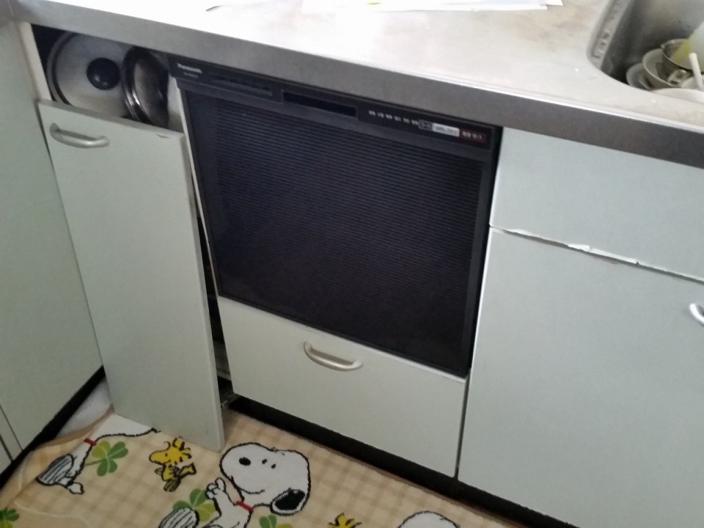 Panasonic製食器洗い乾燥機 NP-45RS7K
