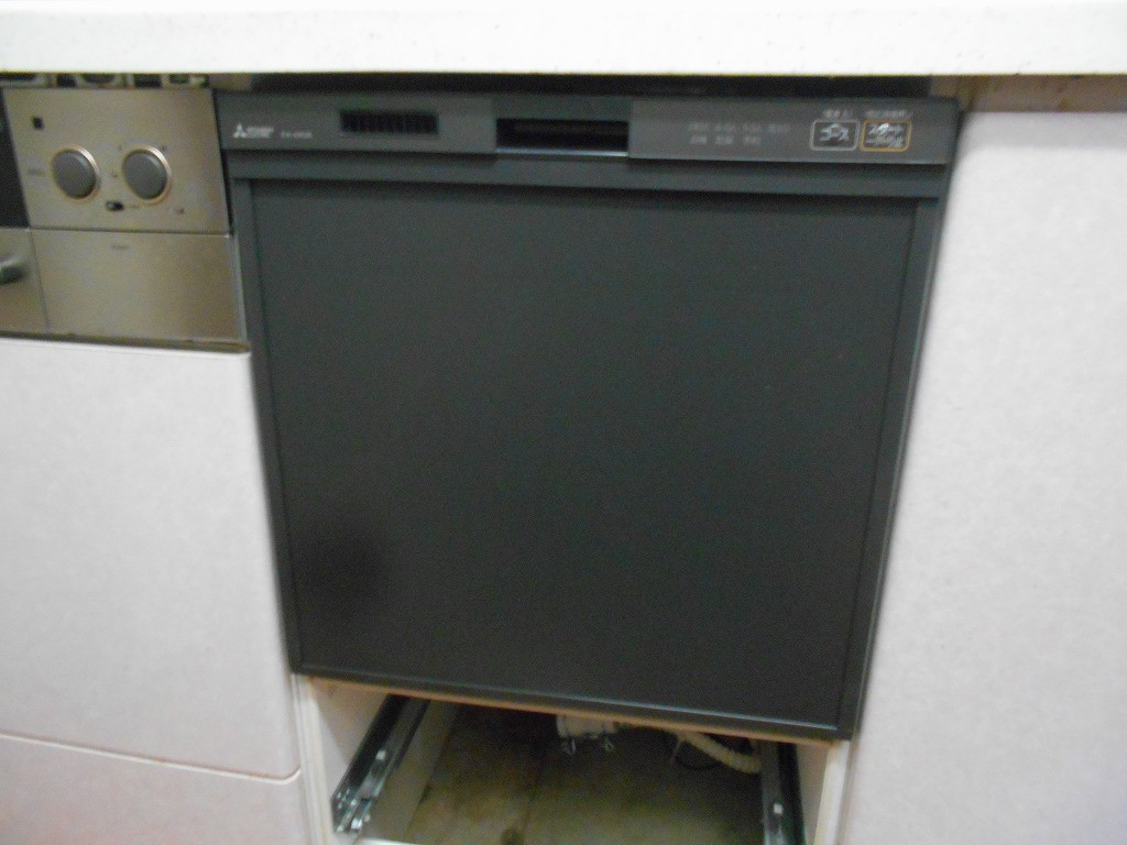 三菱製食器洗い乾燥機　EW-45R2B