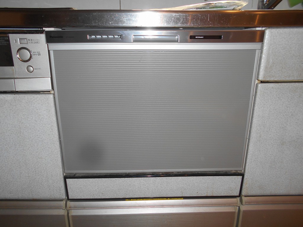 Panasonic製食器洗い乾燥機 NP-60MS8S