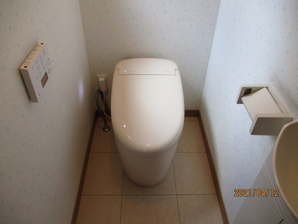TOTO製トイレ RH1タイプ CES9768FR#NW1 (ホワイト)