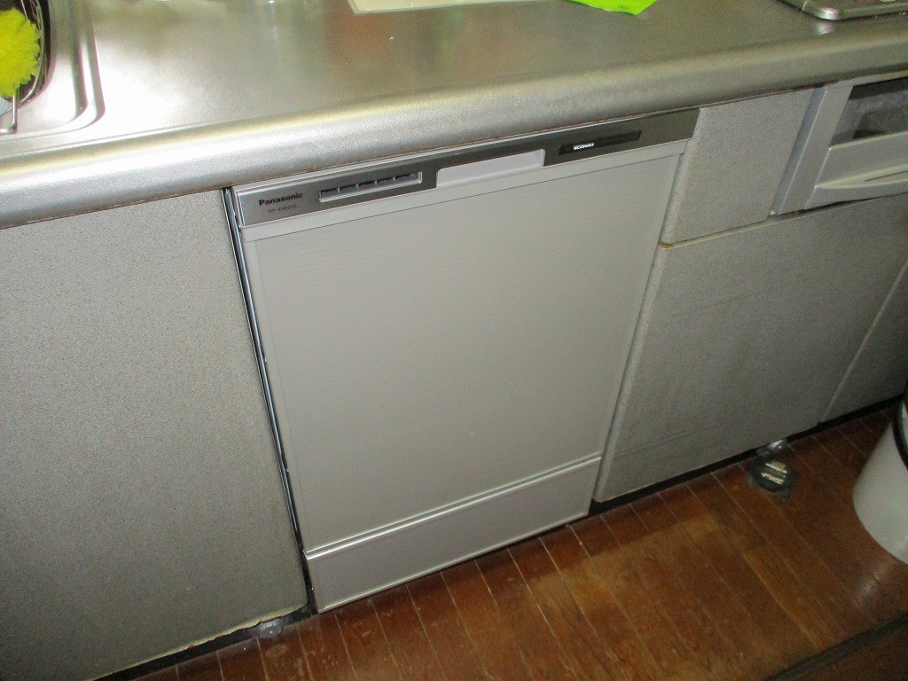 Panasonic製食器洗い乾燥機 　NP-45MD9S