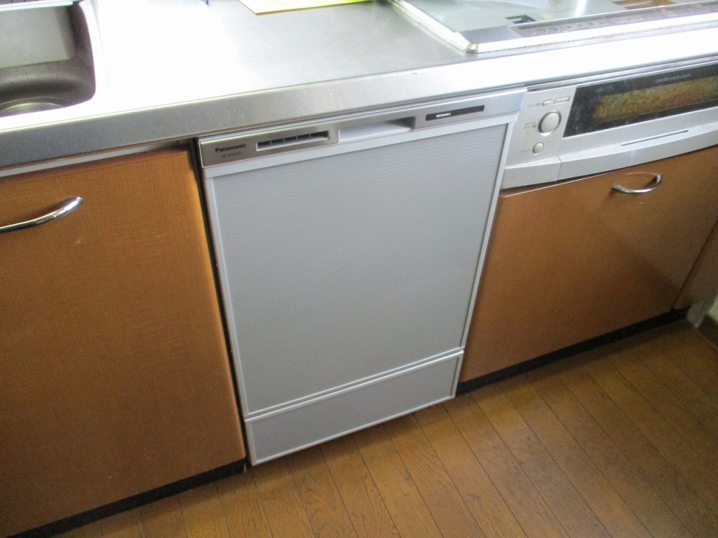 Panasonic製食器洗い乾燥機 NP-45MD9S