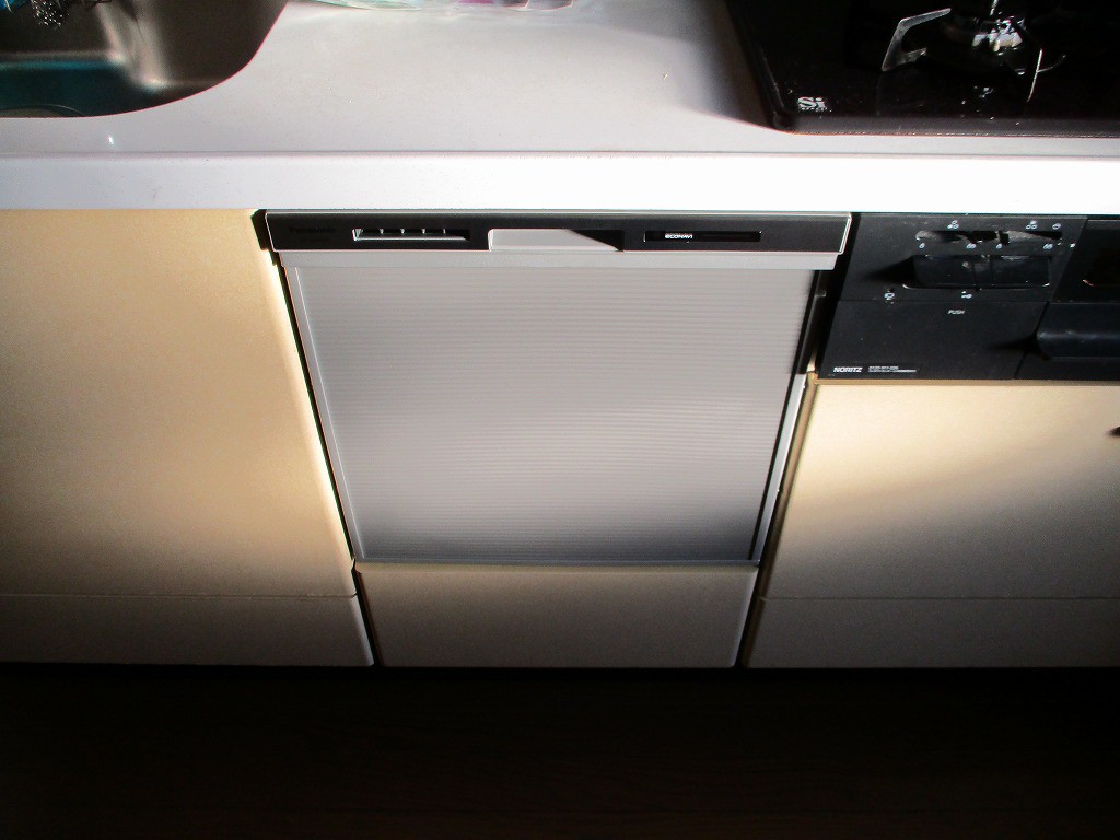 Panasonic製食器洗い乾燥機 NP-45MS9S 　 　