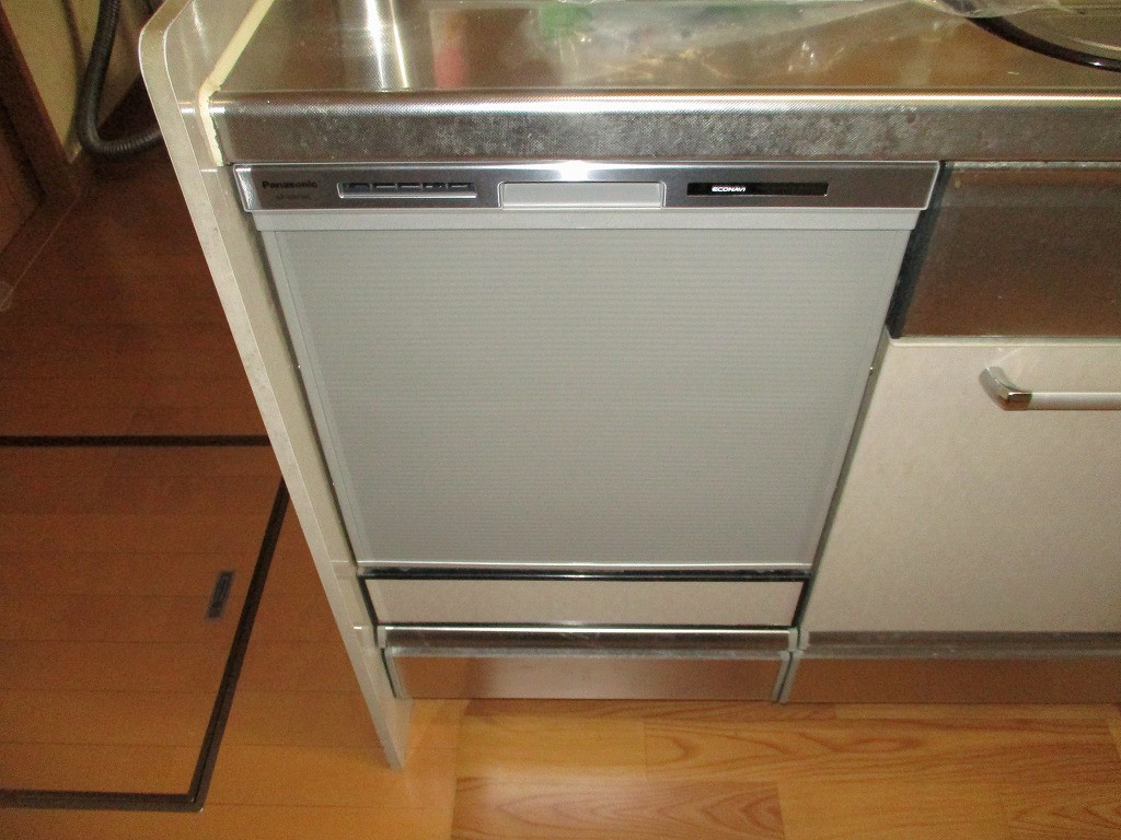 Panasonic製食器洗い乾燥機 NP-45MS9S　
