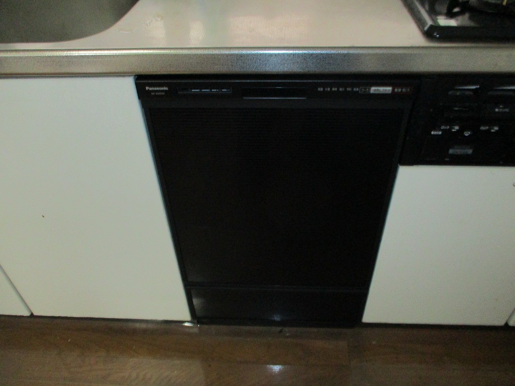 Panasonic製食器洗い乾燥機 NP-45RD9K