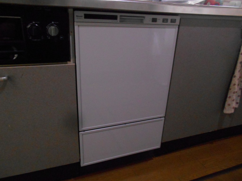 リンナイ製食器洗い乾燥機 RSW-F402C-SV