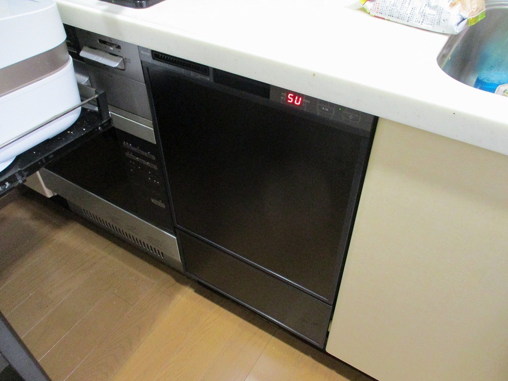 リンナイ製食器洗い乾燥機 RSW-F402CA-B