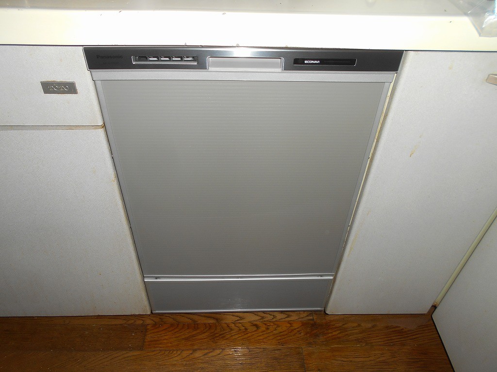 Panasonic製食器洗い乾燥機　ディープタイプ NP-45MD9S 　 　